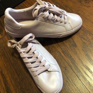 Tommy Hilfiger sneakers